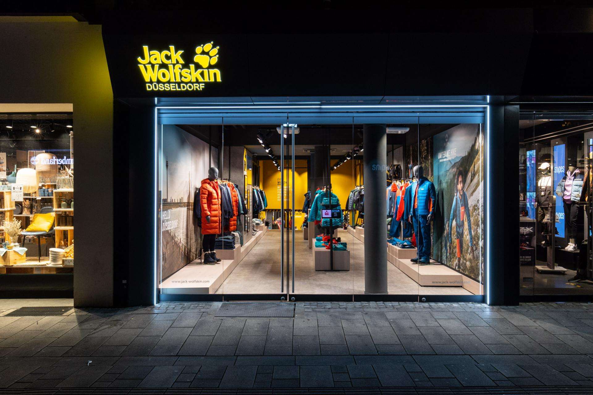 Jack wolfskin shop store near me