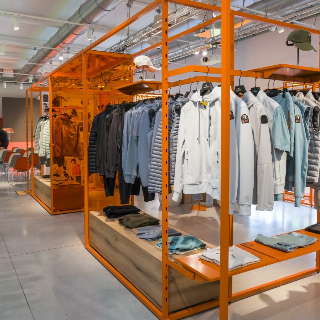 Parajumpers Retail Environments